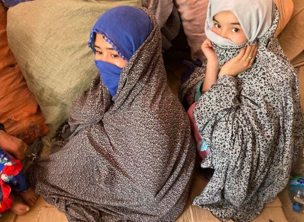 तालिवानको सत्तापलटः दिनहुँ हजारौं अफगानी पाकिस्तान पस्दै