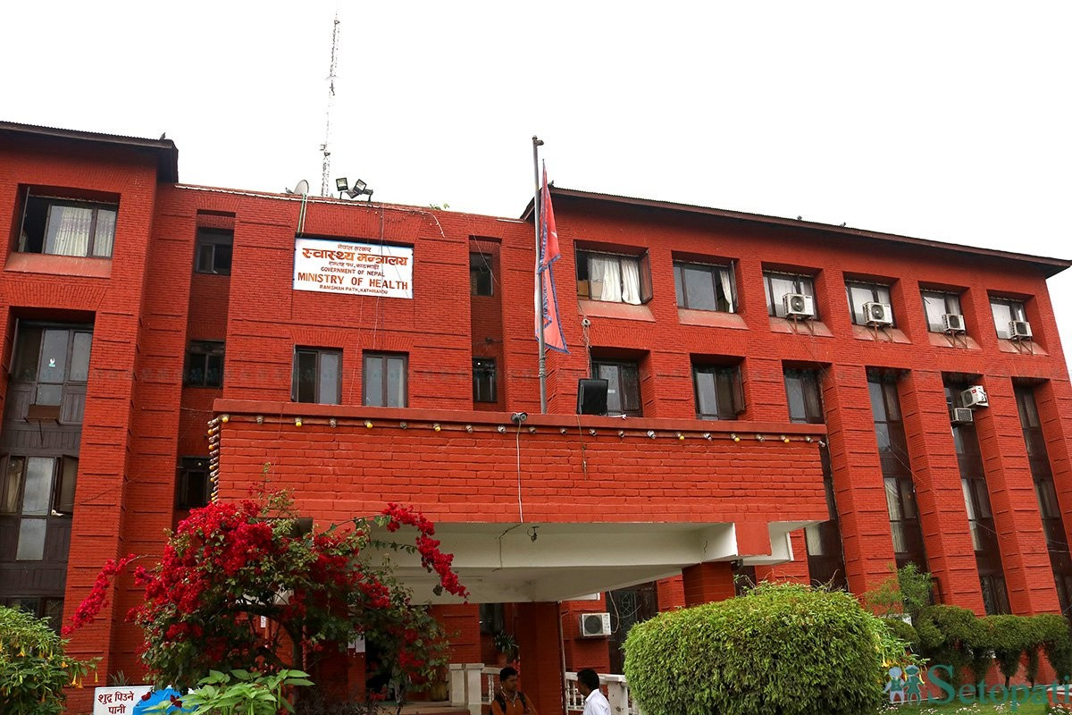 सरकारले सात वटै प्रदेशमा सरकारी मेडिकल कलेज खोल्ने