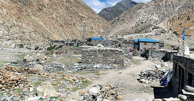 कोरोना कहर : दुई वर्षदेखि सुनसान बन्यो उत्तरी हिल्सा नाका