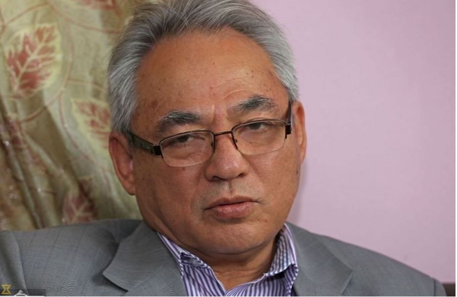 माधव नेपाल एमाले बाहिर धेरै दिन टिक्दैनन् : बादल