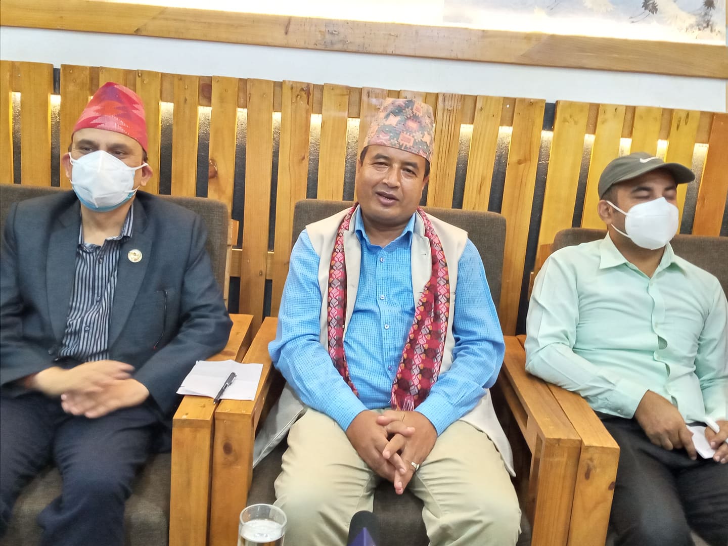 महेश बस्नेत भन्छन् ‘यो संसदले विकृति जन्माउँछ, चाँडै चुनावमा जाउँ’