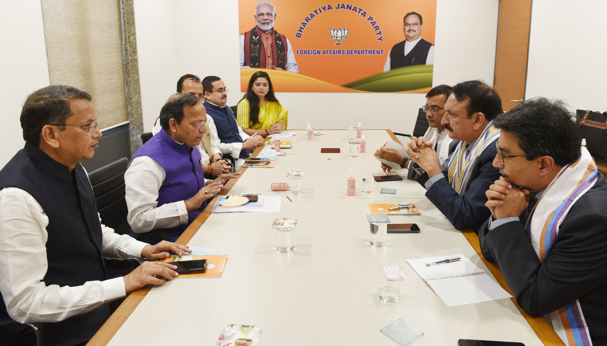 नेपाली कांग्रेस प्रतिनिधिमण्डल भाजपा मुख्यालयमा
