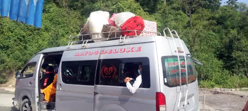 दसैंमा घर फर्किनेको लर्को, सीमानाका खुकुलो हुँदा कोरोना जोखिम बढ्दो