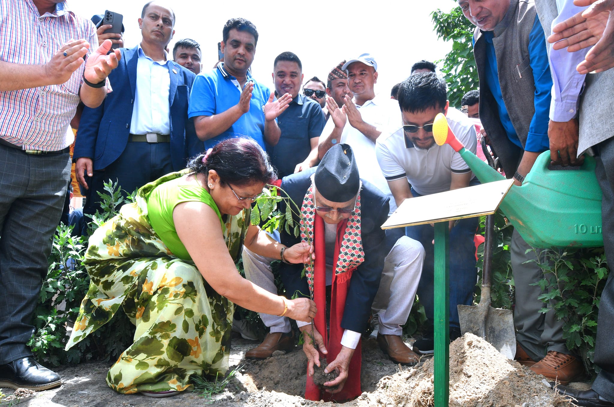आजबाट ‘एक युवा पाँच बिरुवा’ अभियान सञ्चालन