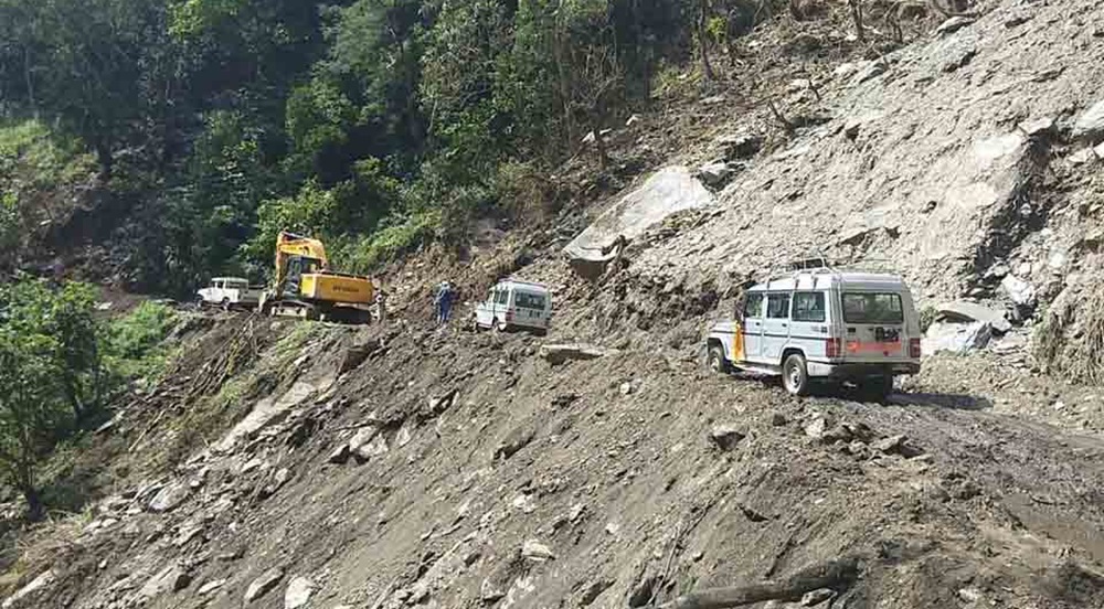 डुम्रे–बेँसीसहर सडकखण्ड पुन अवरुद्ध