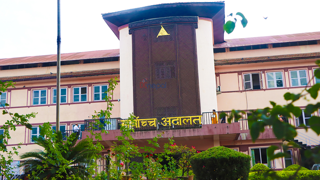 सामाजिक सुरक्षा भत्ता लिन राष्ट्रिय परिचयपत्र अनिवार्य गर्ने निर्णय विरुद्ध सर्वोच्चमा रिट