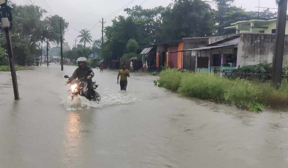 वर्षाका कारण विराटनगर जलमग्न