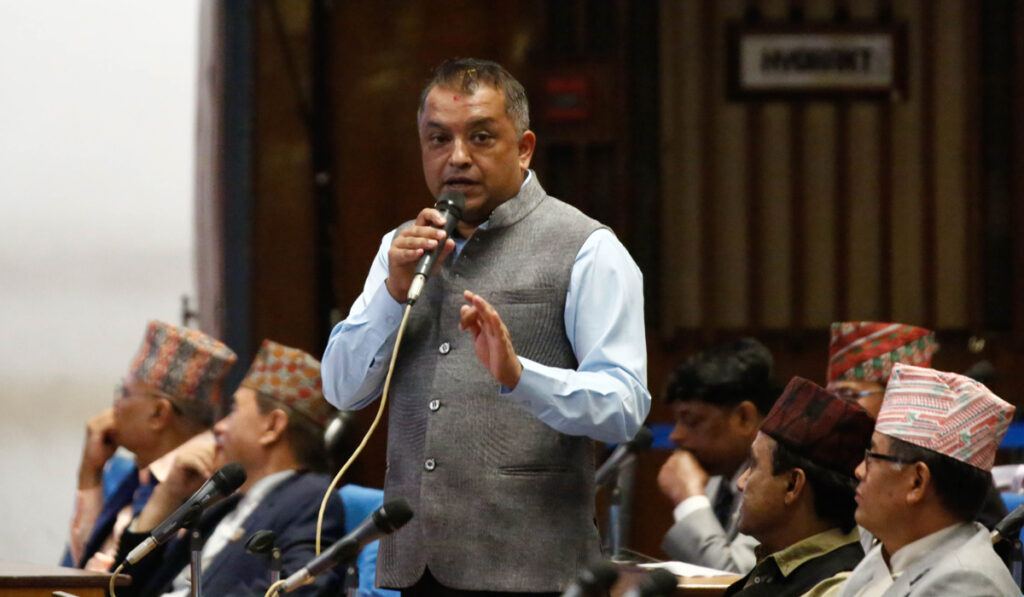 कांग्रेसभित्रको फोहोर सफा गर्न आवश्यक छ :- महामन्त्री थापाले