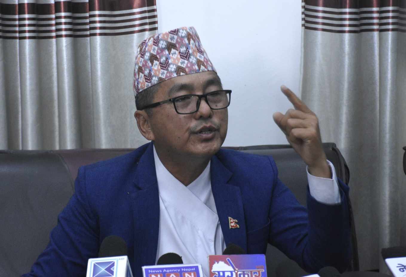 रास्वपा र राप्रपा मिल्यौं भने फरक सन्देश दिनसक्छौंः राजेन्द्र लिङ्देन