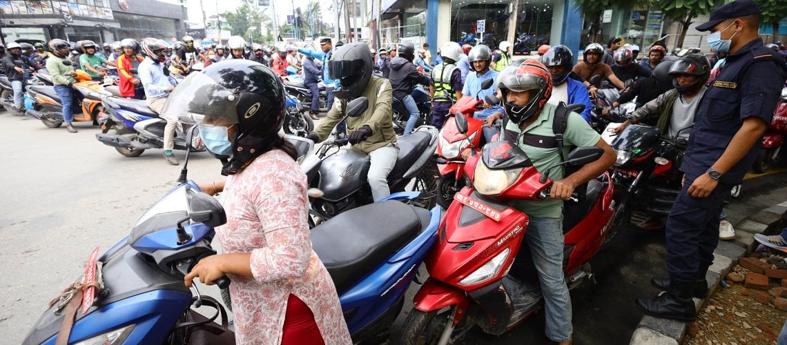 देशभरका प्राइभेट पेट्रोल पम्प बन्द