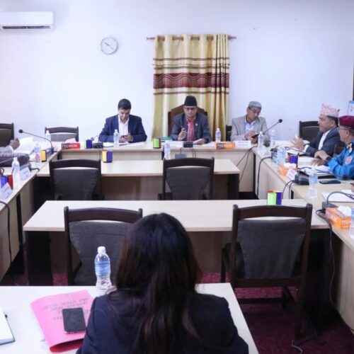 सहकारी ठगेर भागेका जीबी राईसहित १८ जनालाई तत्काल स्वदेश फर्काउन गृहमन्त्री रमेश लेखकलाई निर्देशन