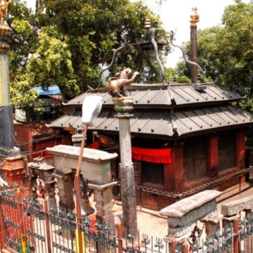 दोलखा भीमसेनको शिलामा फेरि आयो पसिना, अनिष्ट हुने जनविश्वास