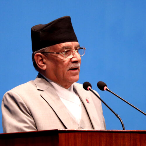 प्रतिपक्षलाई कमजोर नठान्नू, शक्तिको दुरुपयोग भए सडकसम्म उत्रिनसक्छौं : प्रचण्ड