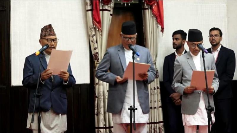 नवनियुक्त प्रदेश प्रमुखहरुले लिए पद तथा गोपनीयताको शपथ 1 18