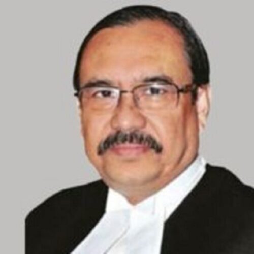आन्दोलनकारीको अल्टिमेटमपछि बंगलादेशका प्रधानन्यायाधीशले दिए राजीनामा