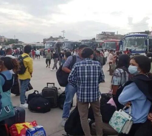 ५ दिनमा ३ लाख ६४ हजारले उपत्यका छोडे