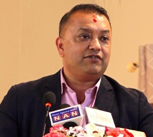 नेपाली कांग्रेसभित्रको विवाद: गगन थापाको चरित्रमाथि नेता केदार कार्कीको गम्भीर आरोप