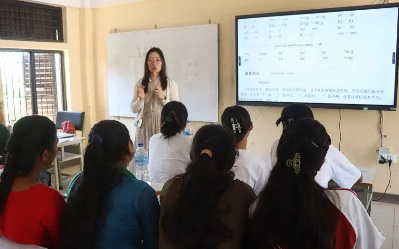 chinese class photo news nuwakot EP8A9ngIqm
