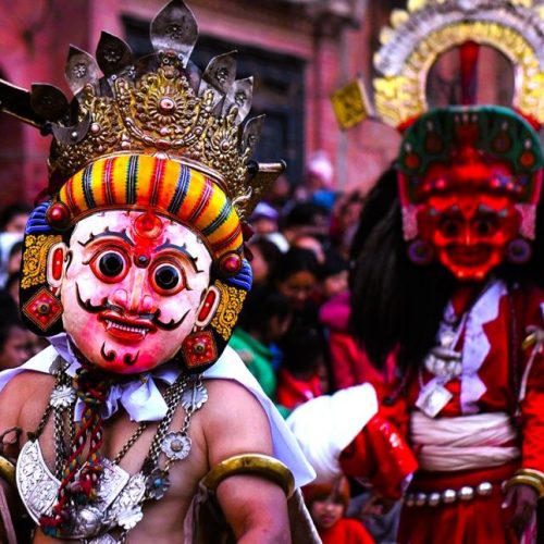 भक्तपुरमा शुरु भयो माछा मार्ने जात्रा