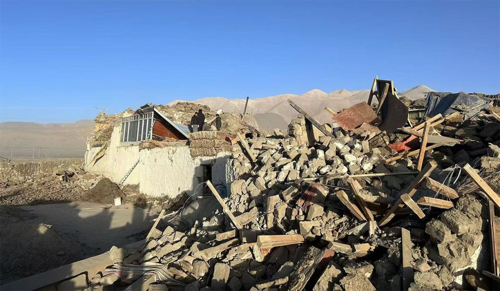 चीनमा भूकम्पको त्रासदी: ९५ जनाको मृत्यु, १३० घाइते 3 Earthquake China2 1024x596 1