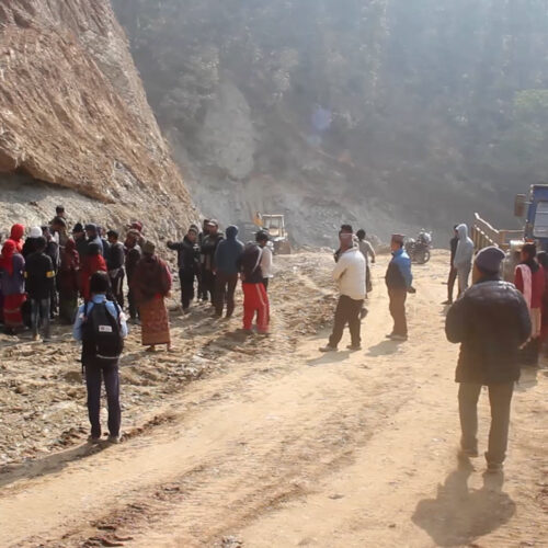 जेसीबीले फालेको ढुंगाले लाग्दा ८ वर्षीया बालिकाको मृत्यु