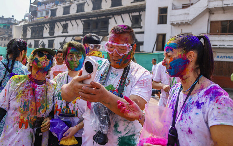 Holi 2081 touriest in nepal aajakakuranews