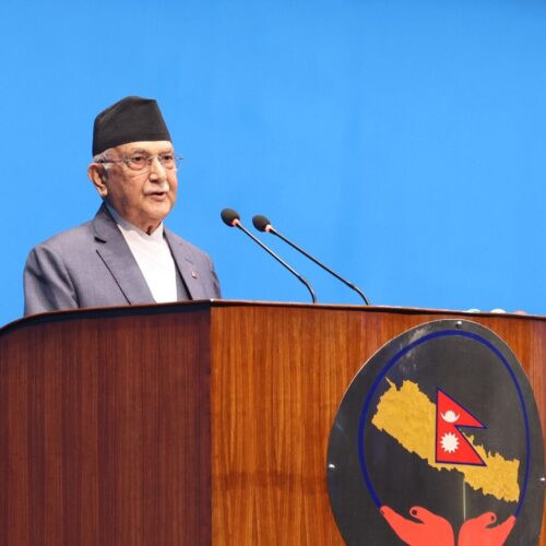 पर्यटन विकासका लागि हवाई सेवालाई विस्तृत र सबल बनाउन आवश्यक छः प्रधानमन्त्री ओली