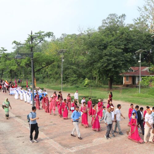 लुम्बिनीमा बुद्ध जयन्तीको अवसरमा शोभायात्रा , प्रधानमन्त्रीद्वारा औपचारिक कार्यक्रम उद्घाटन