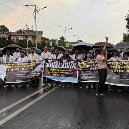 आवासीय चिकित्सकले अस्वीकारे सरकारसँगको सहमति, आन्दोलन जारी रहने