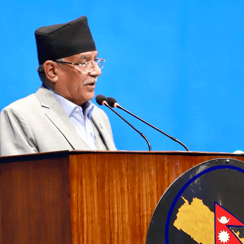 सरकारलाई प्रचण्डको प्रश्न : ‘माफियाका लागि विधेयक, भूमिहीनलाई किन बेवास्ता ?’