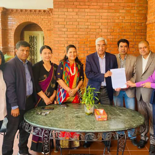 द्वन्द्वपीडितलाई देउवाको प्रतिबद्धता : ‘आयोगमा पीडित प्रतिनिधित्वको जिम्मा म लिन्छु’