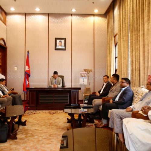 विपक्षीहरुको कुरा मिलेन, रास्वपा छुट्टै छलफलमा