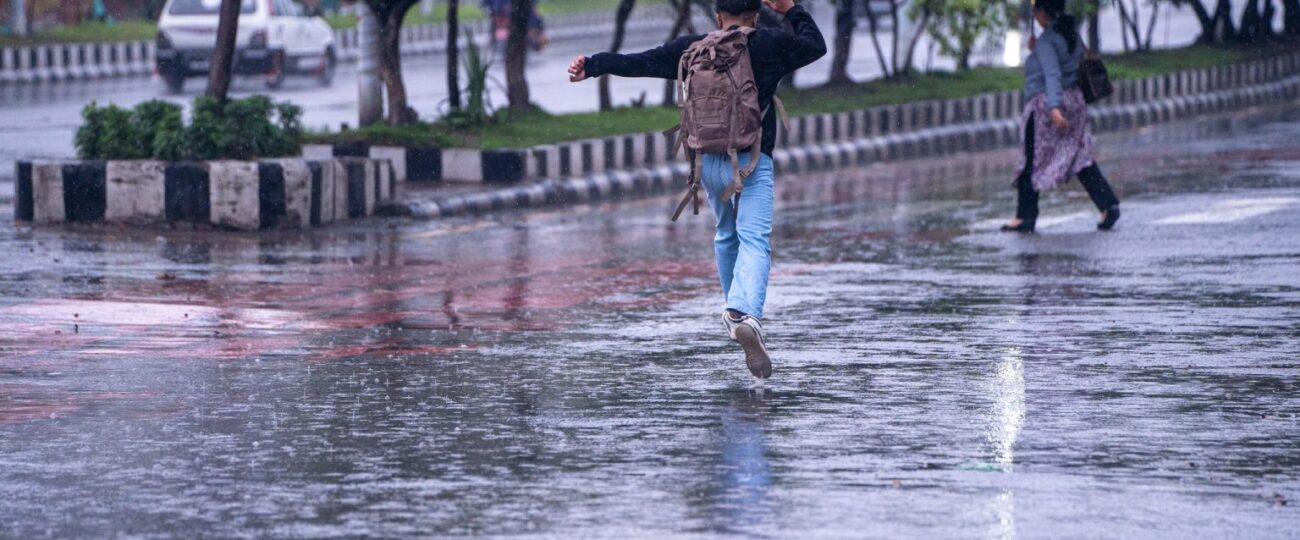 आजको मौसम: भारी वर्षाको  सम्भावना