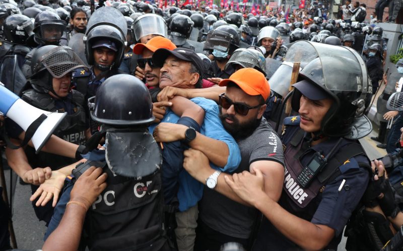 राप्रपा नेपालका अध्यक्ष कमल थापा पक्राउ
