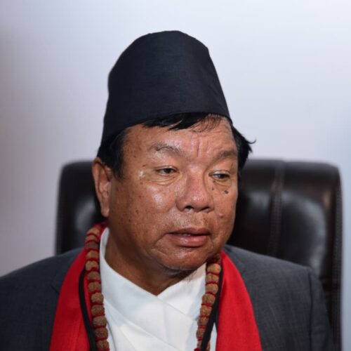 उद्घाटन र शिलान्यासमा नबोलाउनुहोलाः शिक्षामन्त्री पुन