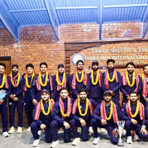 राष्ट्रिय क्रिकेट टोली स्वदेश फर्कियो, विमानस्थलमा स्वागत