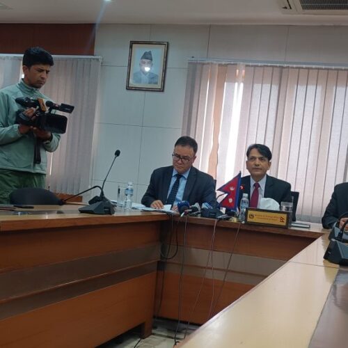 यूएईमा सामाजिक सञ्जाल मार्फत अफवाह फैलाएको आरोपमा ७ नेपाली पक्राउ 