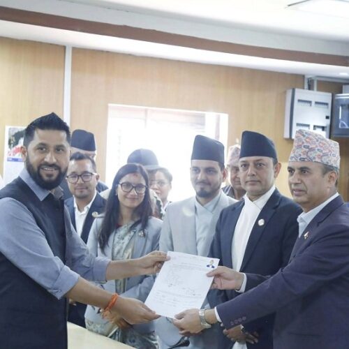 सभामुख पदका लागि डीपी अर्यालको उम्मेदवारी